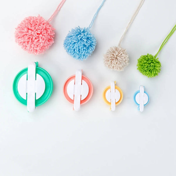 4 Sizes one Set Pompom Maker